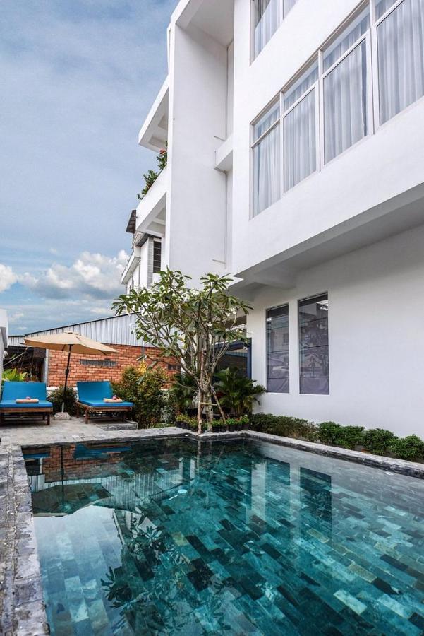 โรงแรม La Maravilla 3*